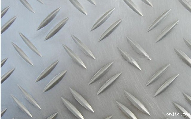 花纹铝板