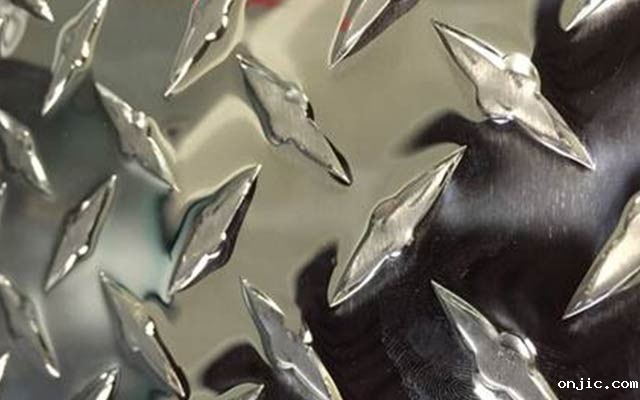 镜面指针花纹铝板材选择哪家好? 镜面指针花纹铝板材选择哪家好?