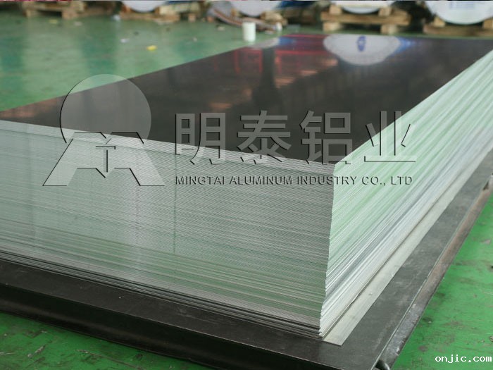 公路标牌/道路交通指示牌用铝板规格有哪些?具体价格多少 公路标牌/道路交通指示牌用铝板规格有哪些?具体价格多少