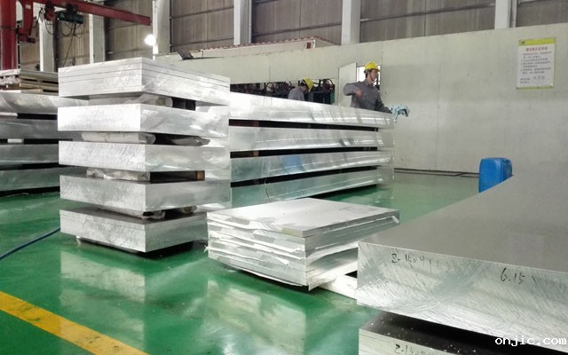 100mm铝板